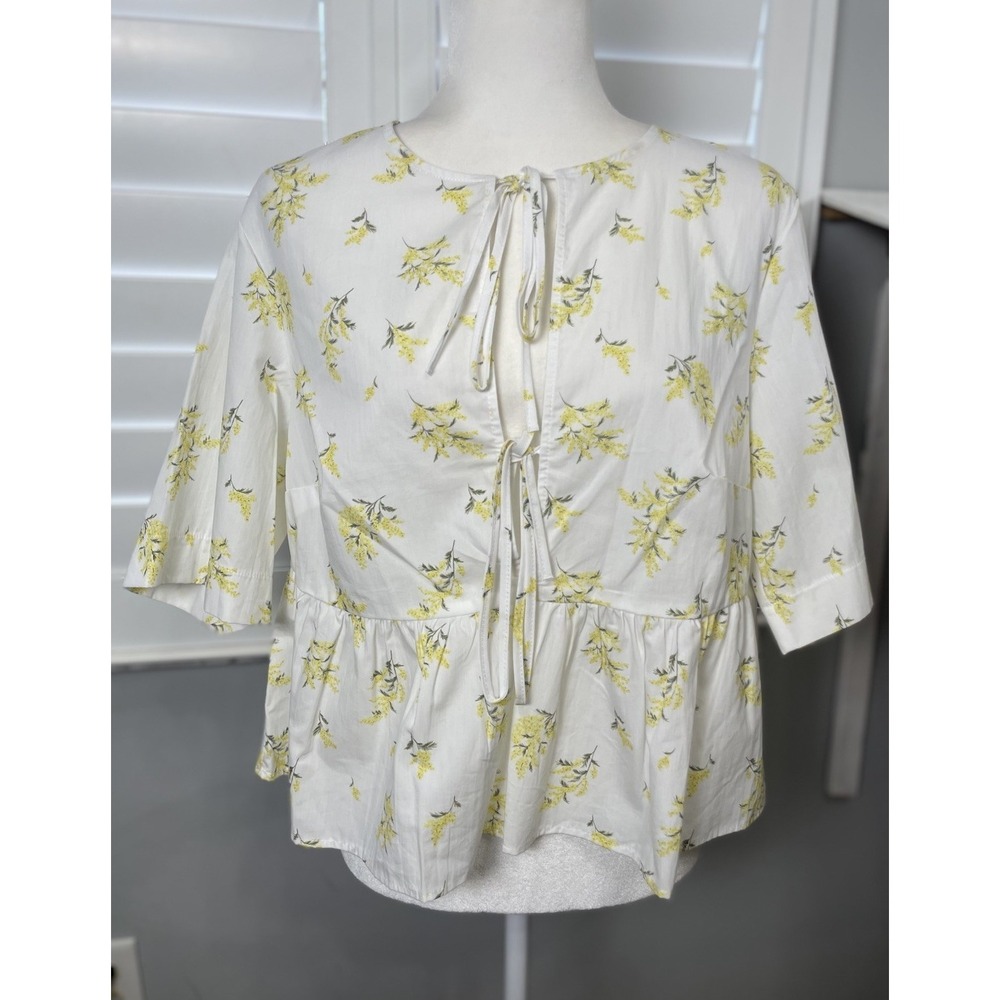 H&M White Yellow Floral Tie Front Blouce Top Woman's Size M Boho Summer